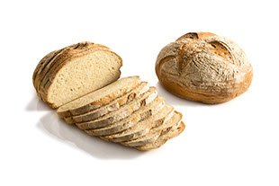CHLEB PASTERSKI - chleb pszenny, z dodatkiem jogurtu naturalnego, posypany żytnią mąką i nacięty