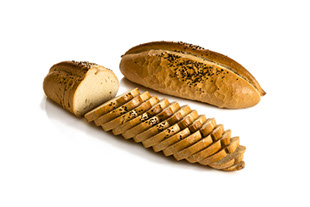 RYBKA - pieczywo pszenne na drożdżach, formowane ręcznie i posypane czarnuszką